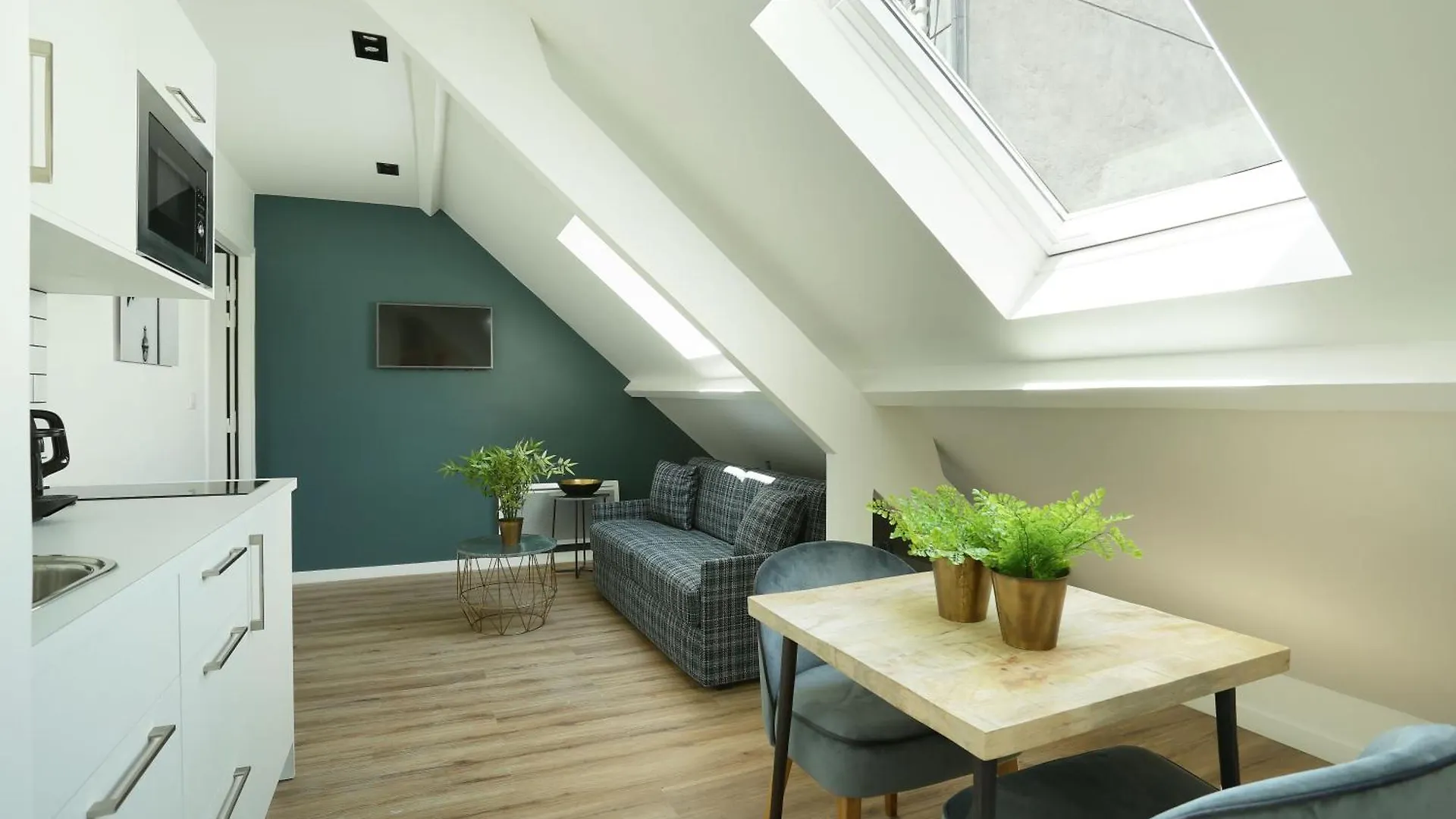 Apartmanhotel Yays Zola By Numa 4*
