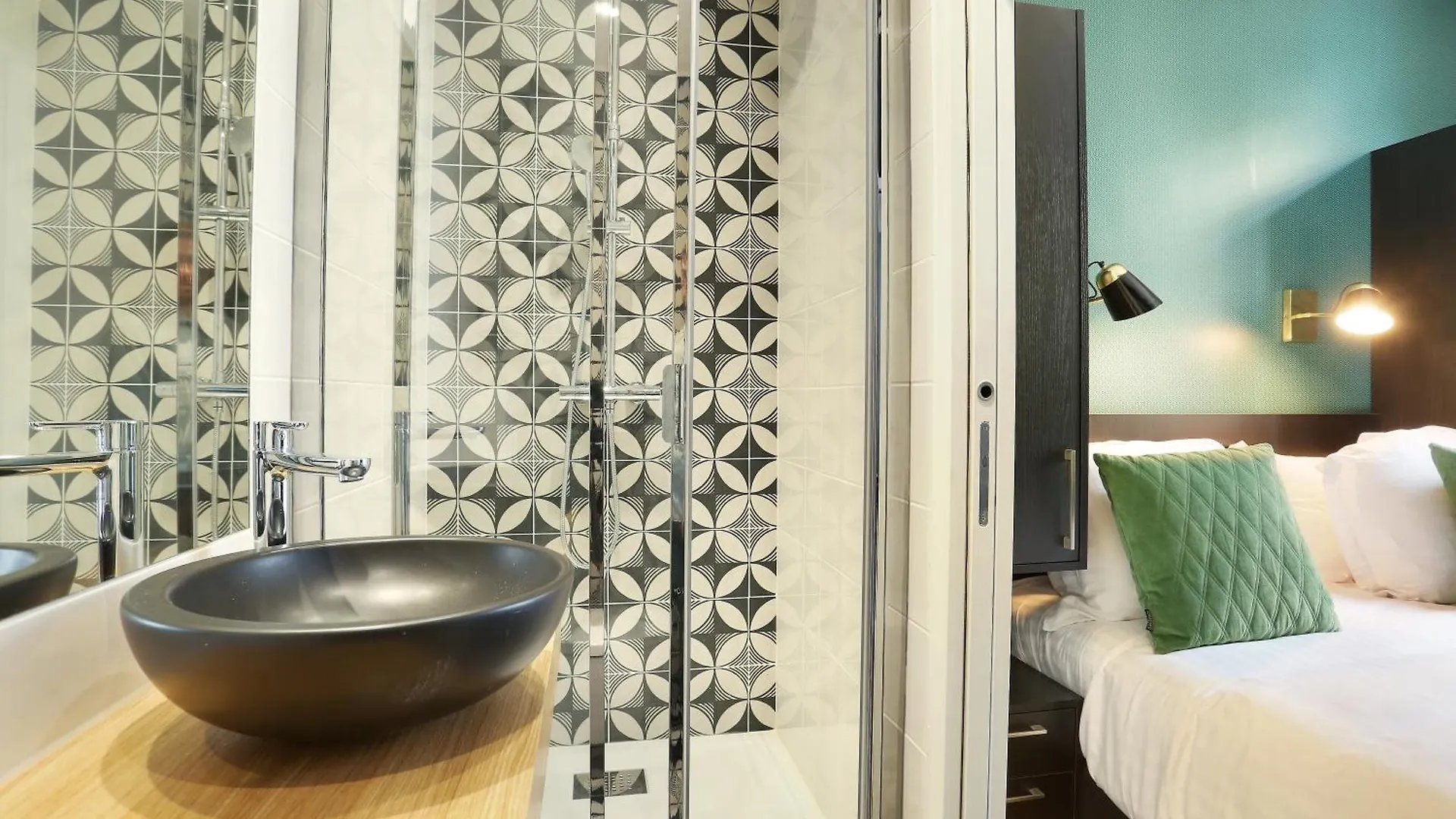 Aparthotel Yays Zola By Numa Paris