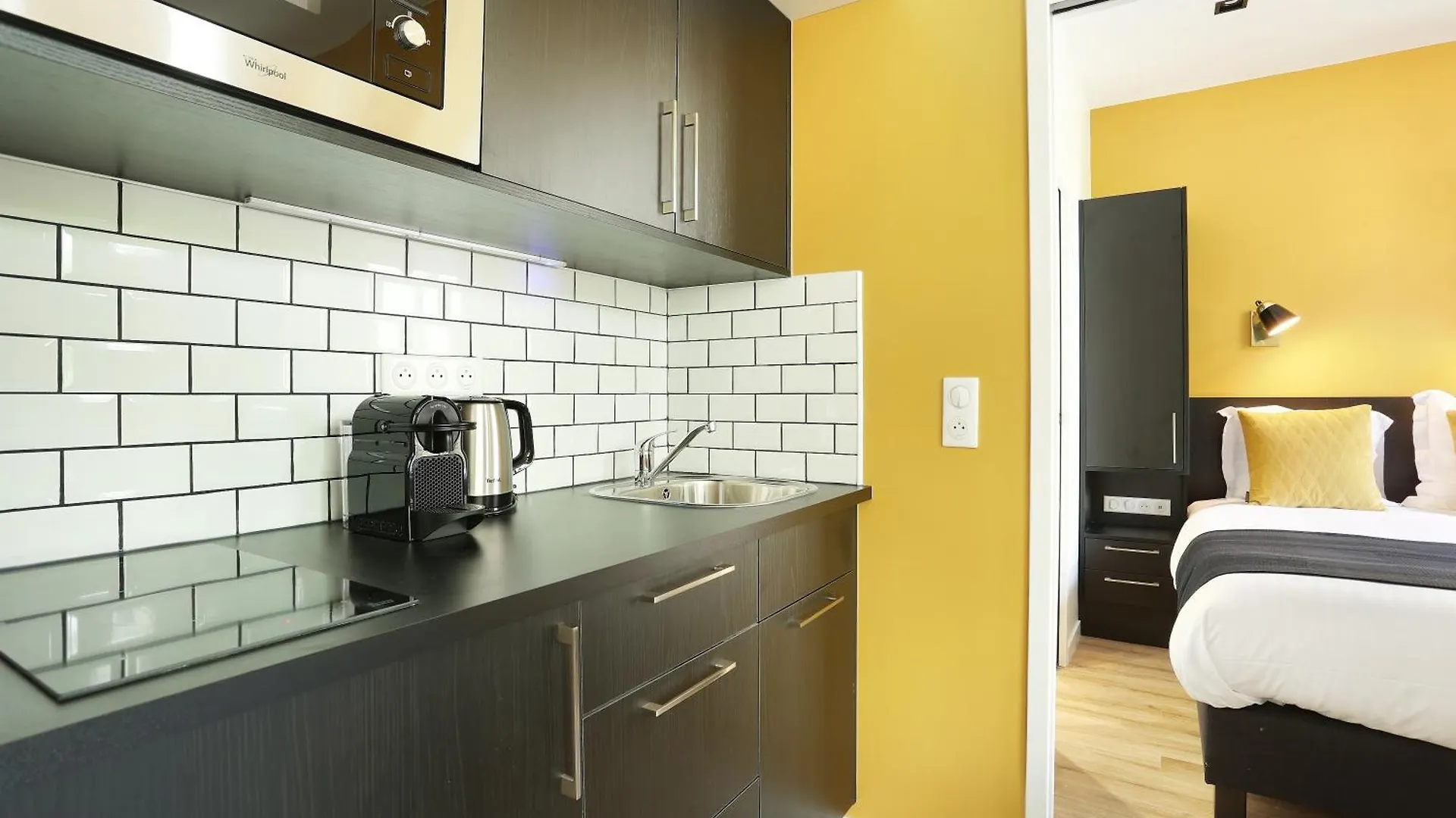 Yays Zola By Numa Aparthotel