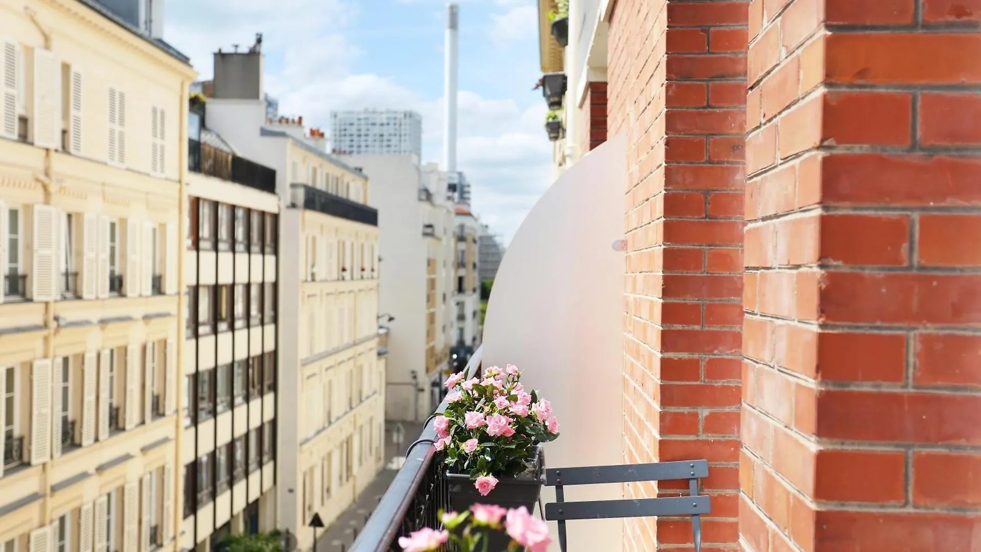Aparthotel Yays Zola By Numa 4*