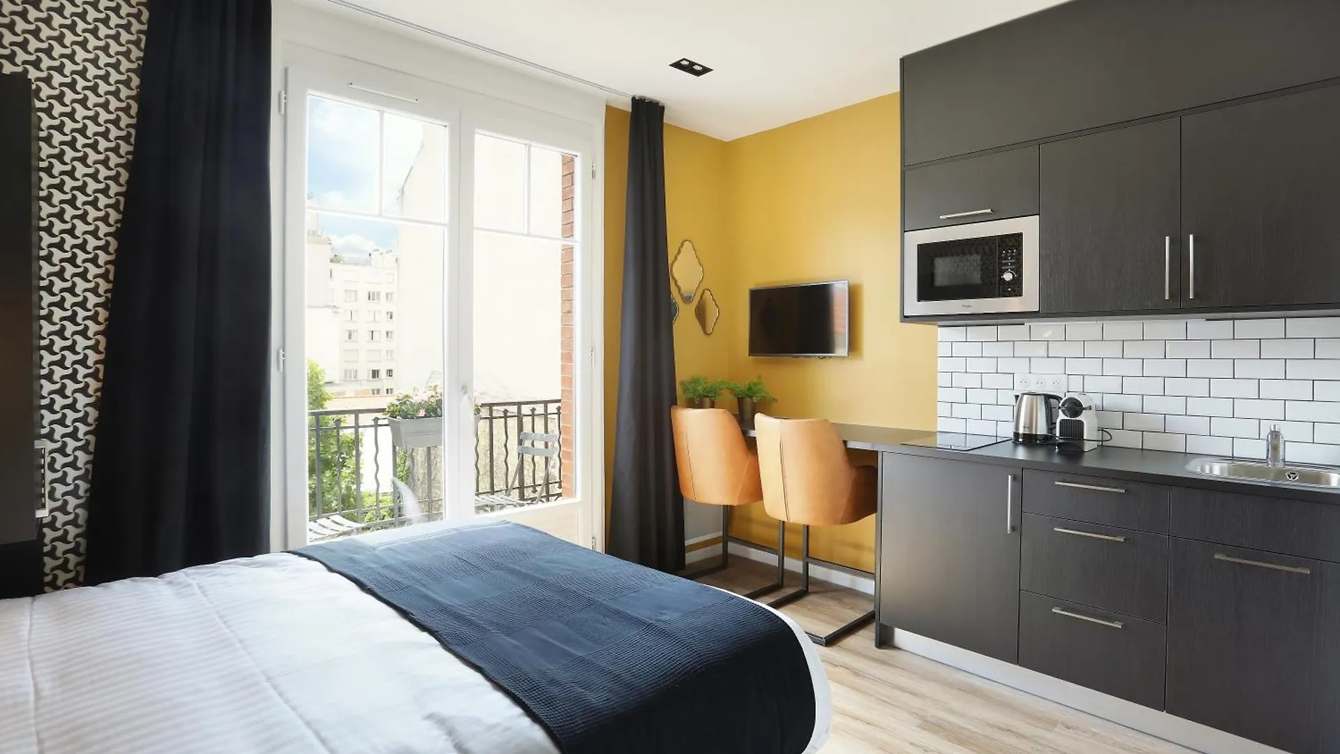 Yays Zola By Numa 4*
